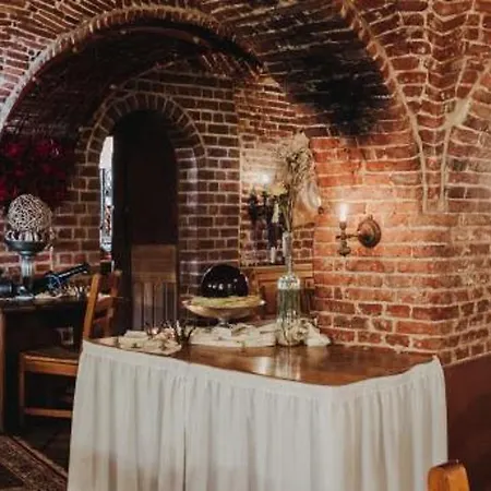 Burghotel Pass Отель 3*
