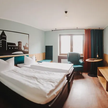 Отель Burghotel Pass